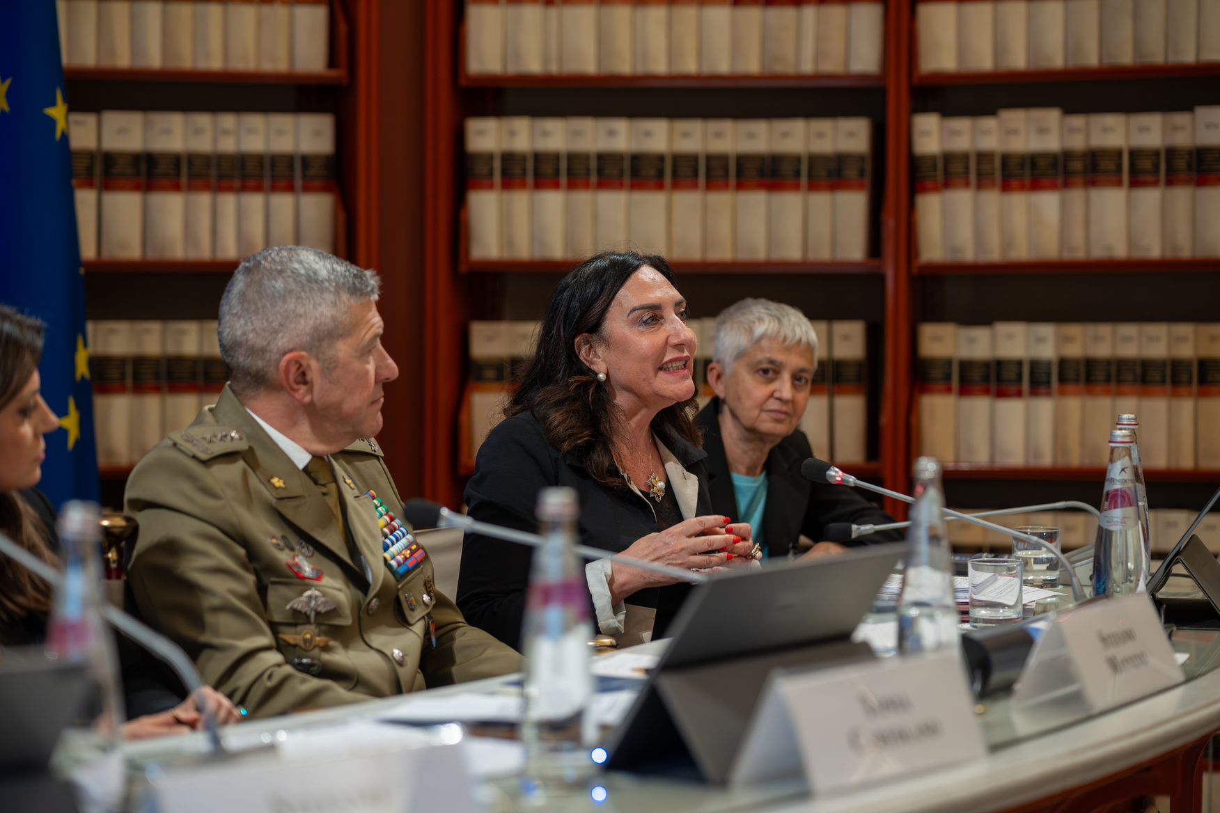 Confronto tra i relatori - Presentazione Report Cultura della Difesa