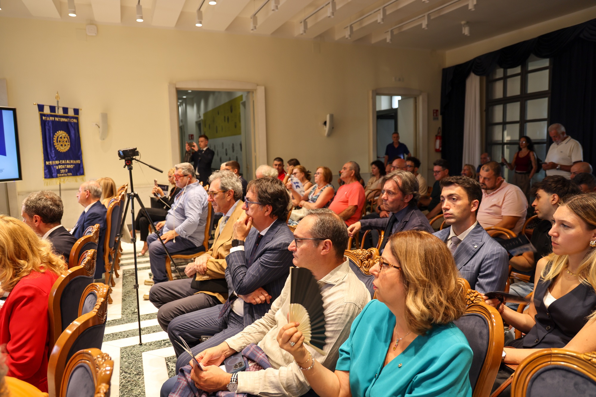 Sala piena al Castello Baronale di Acerra - Difesa, Sicurezza e Resilienza, Acerra 9 luglio 2026